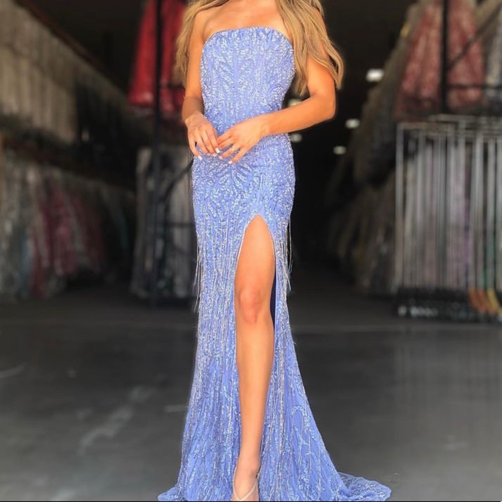 Sherri Hill prom dress